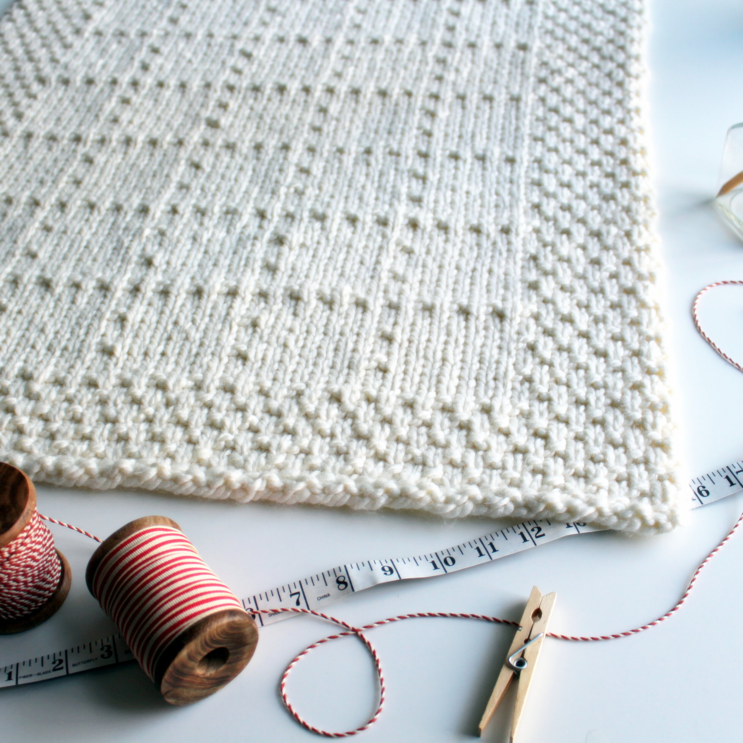 Blanket Knitting Pattern for Super Bulky Yarn - Brookside Blanket